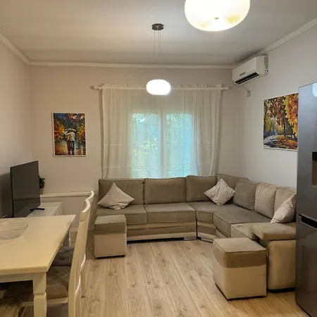 Apartment Bejart 7 *